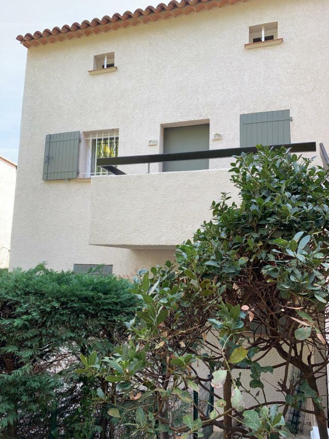 Appartement - Residence Le Paradou Райоль-Канадель-сюр-Мер Экстерьер фото
